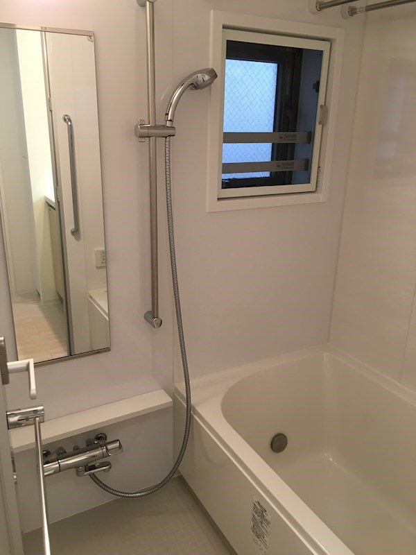 シャワールーム