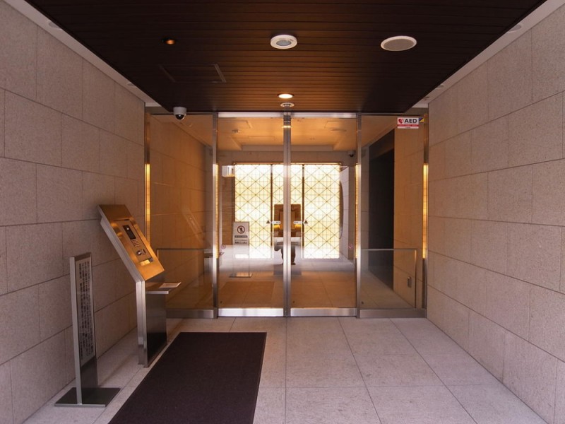 建物エントランス