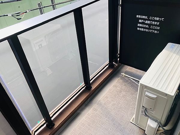 バルコニー
