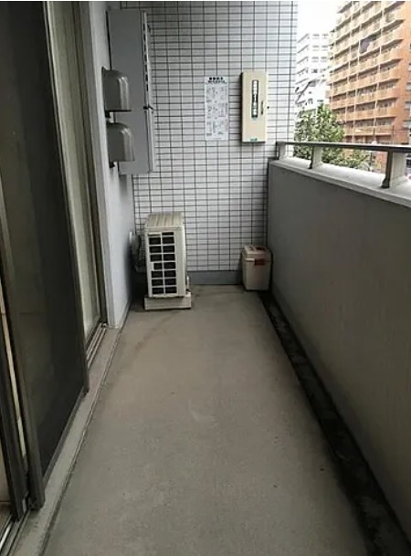 バルコニー