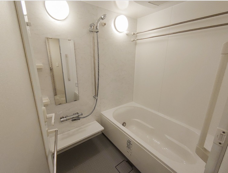 シャワールーム