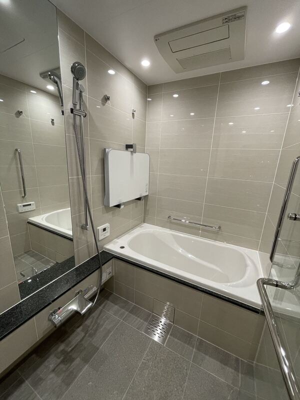 シャワールーム