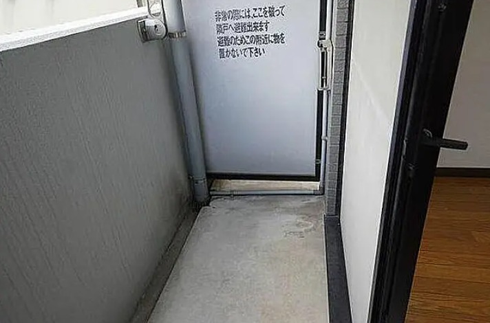 バルコニー
