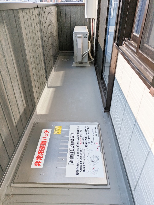バルコニー