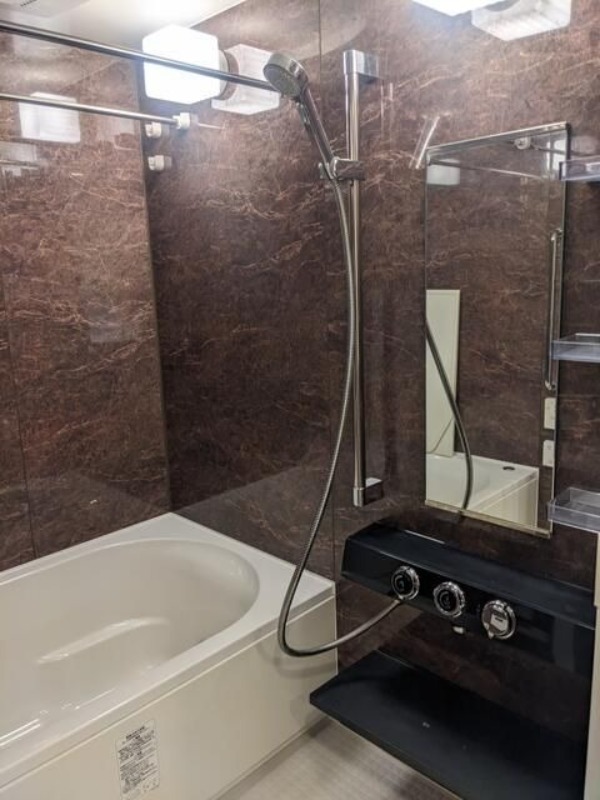 シャワールーム