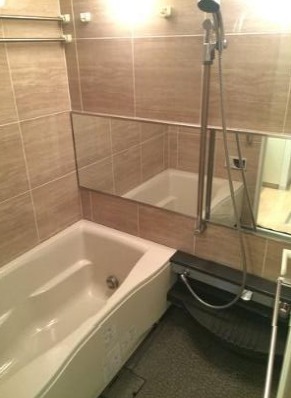 シャワールーム