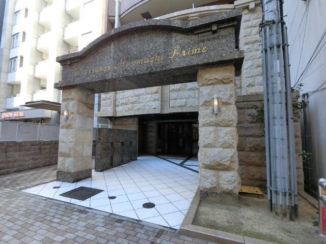 建物エントランス