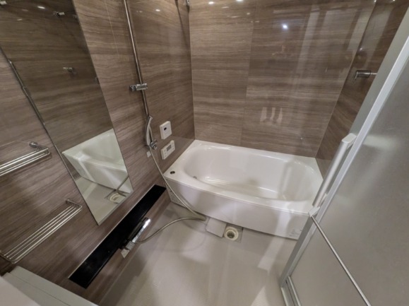 シャワールーム