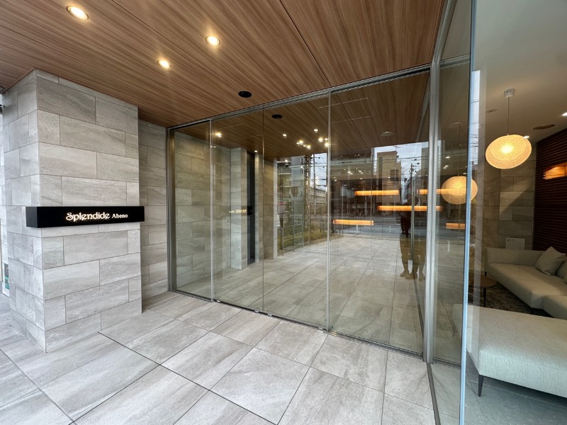 建物エントランス