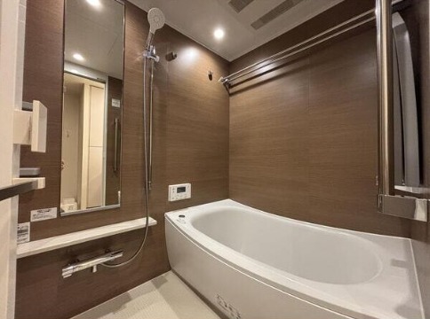 シャワールーム