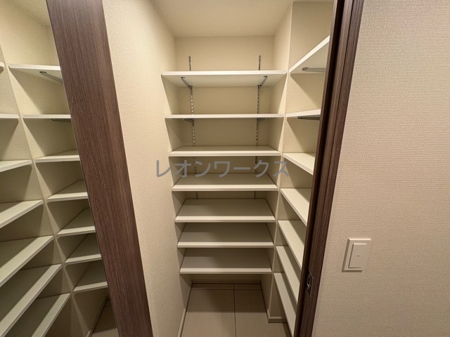 収納