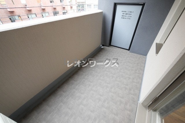 バルコニー