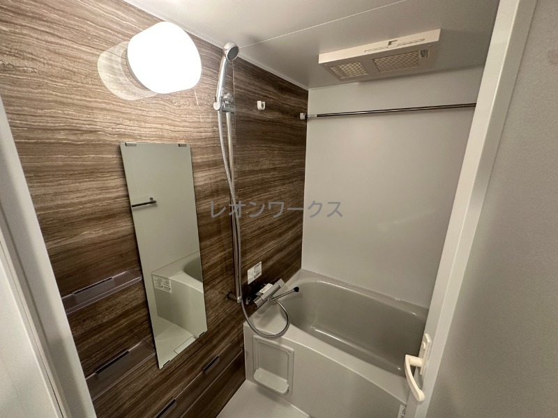 シャワールーム