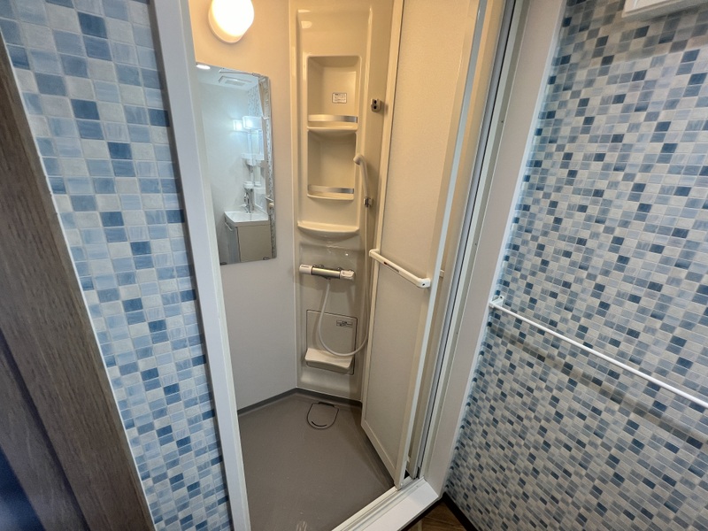 シャワールーム