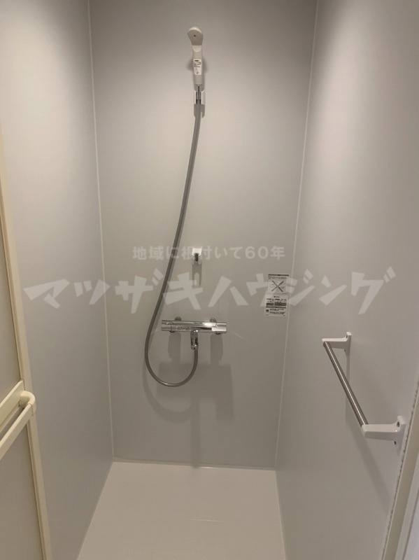 シャワールーム