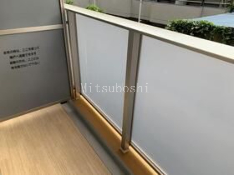 バルコニー
