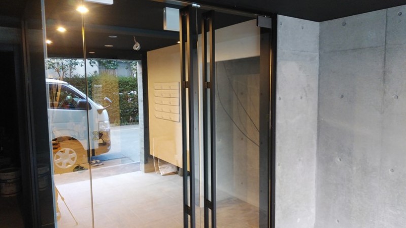 建物エントランス