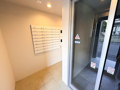 建物エントランス