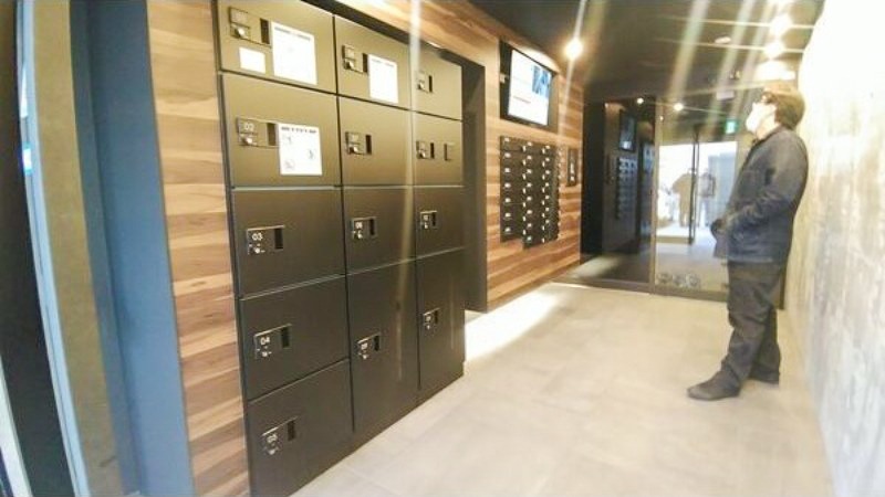 建物エントランス