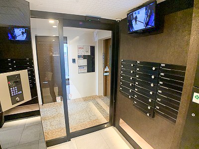 建物エントランス