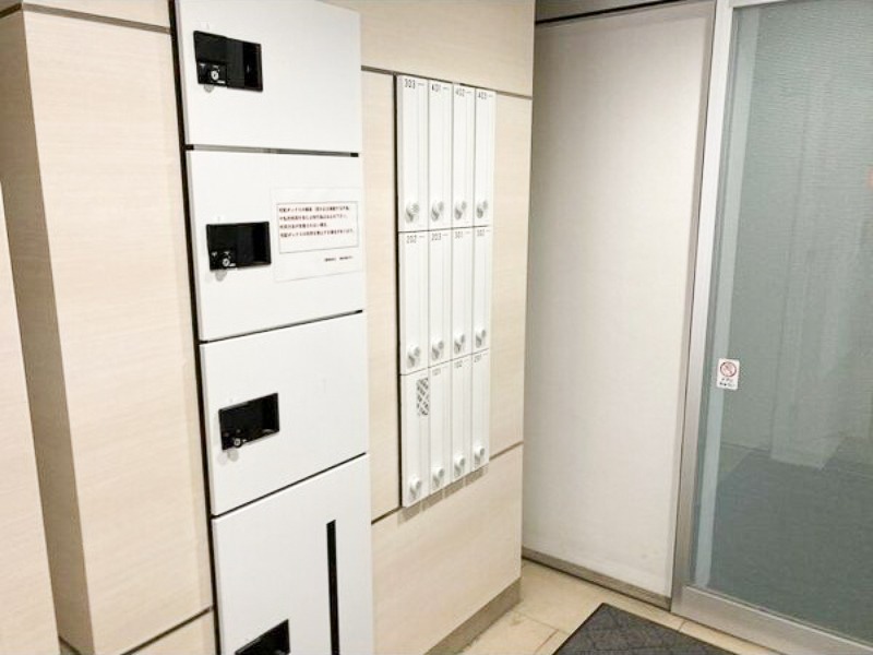 建物エントランス