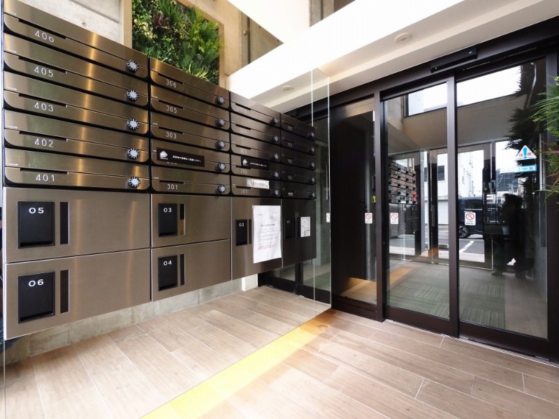 建物エントランス