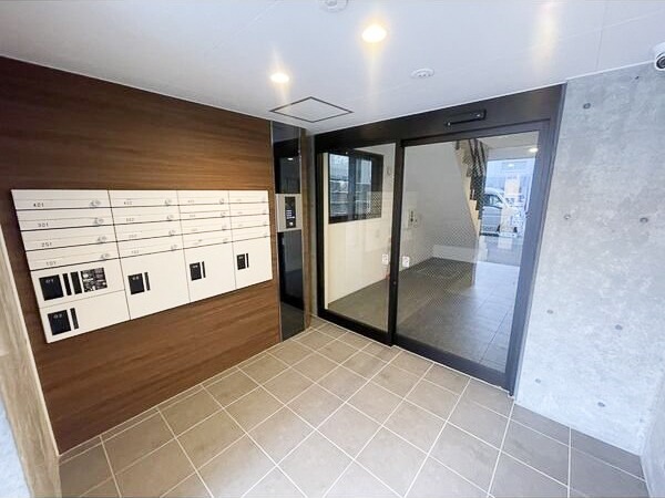 建物エントランス