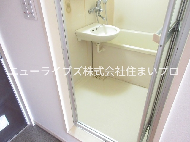 シャワールーム