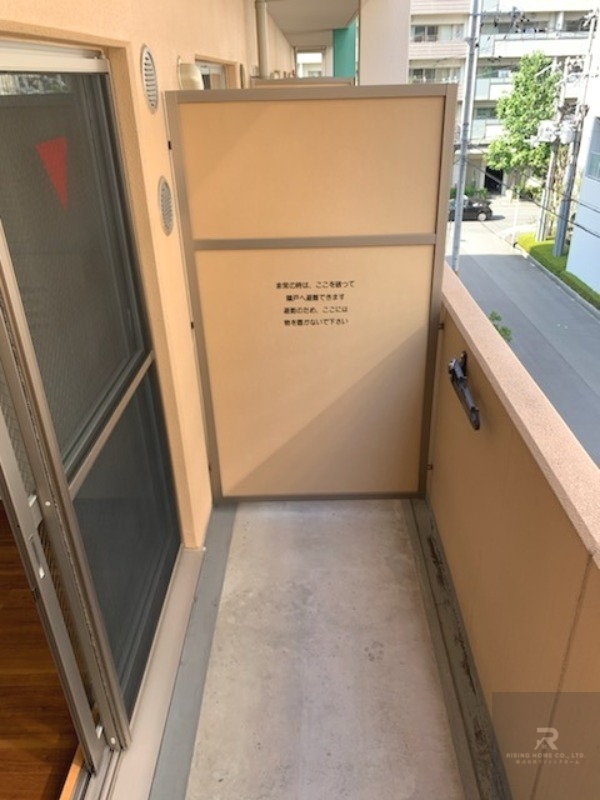 バルコニー