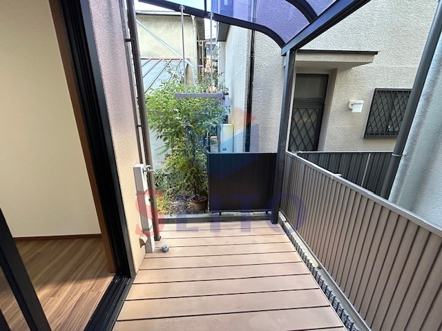 バルコニー