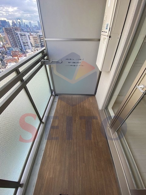 バルコニー