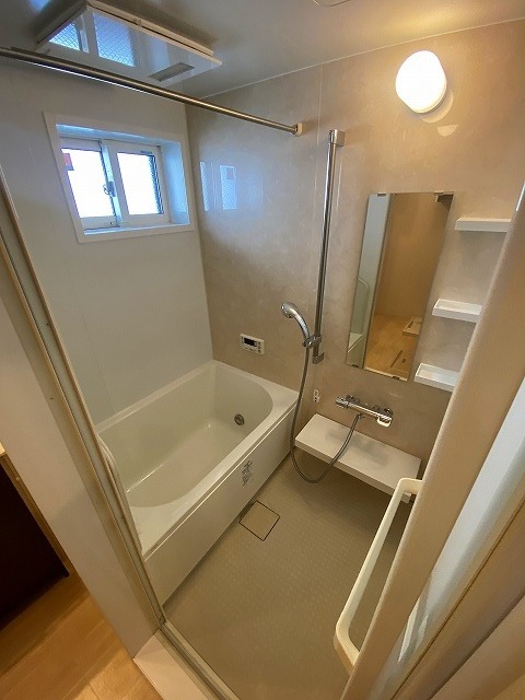 シャワールーム