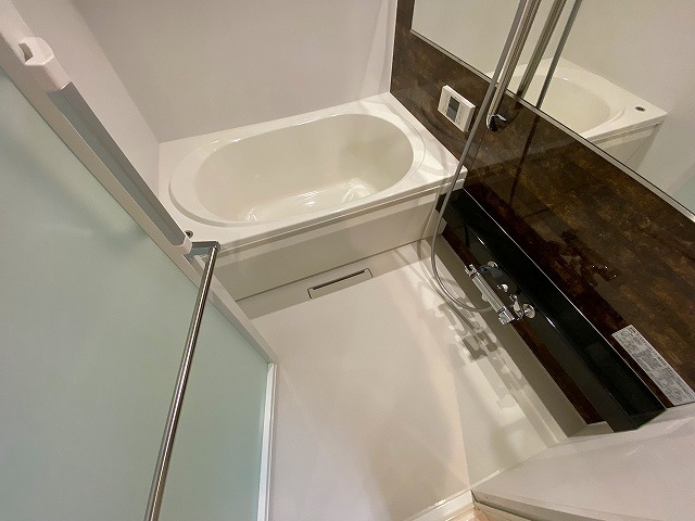 シャワールーム