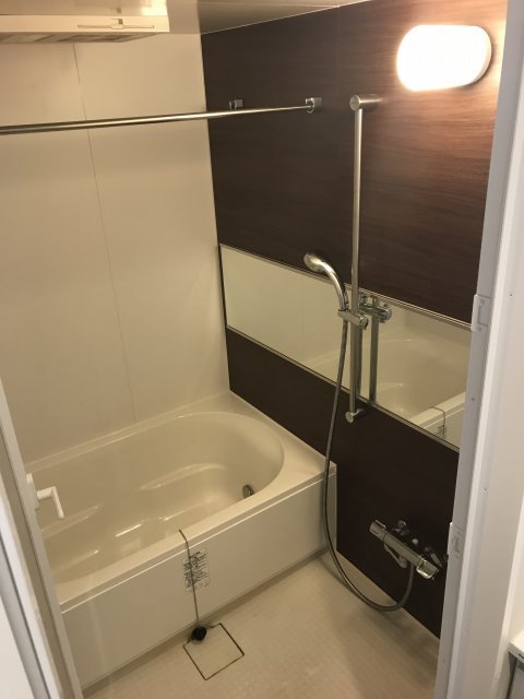 シャワールーム