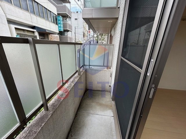 バルコニー
