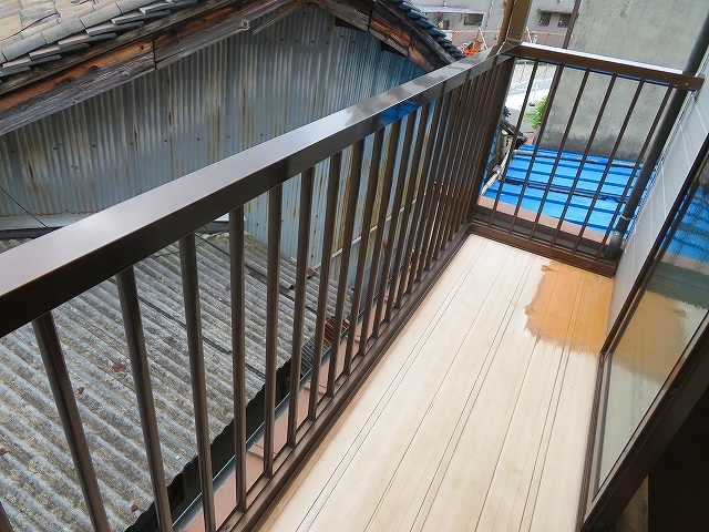 バルコニー