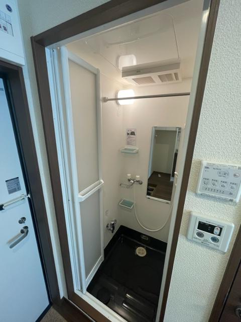 シャワールーム