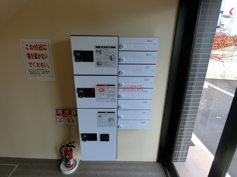 建物エントランス