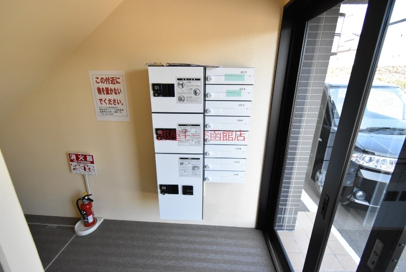 建物エントランス