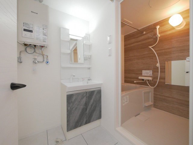 シャワールーム