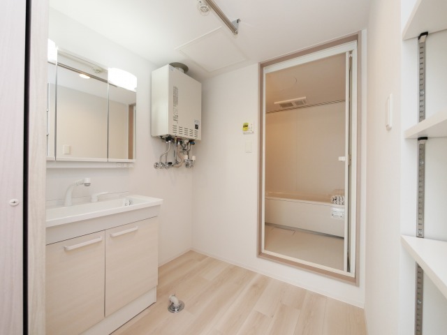 シャワールーム