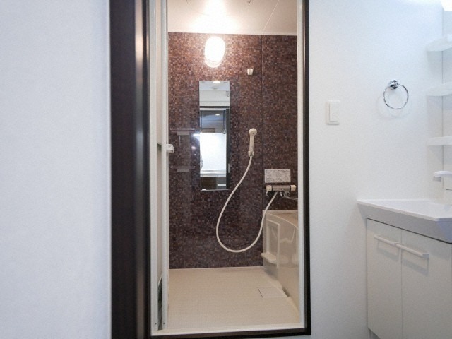 シャワールーム