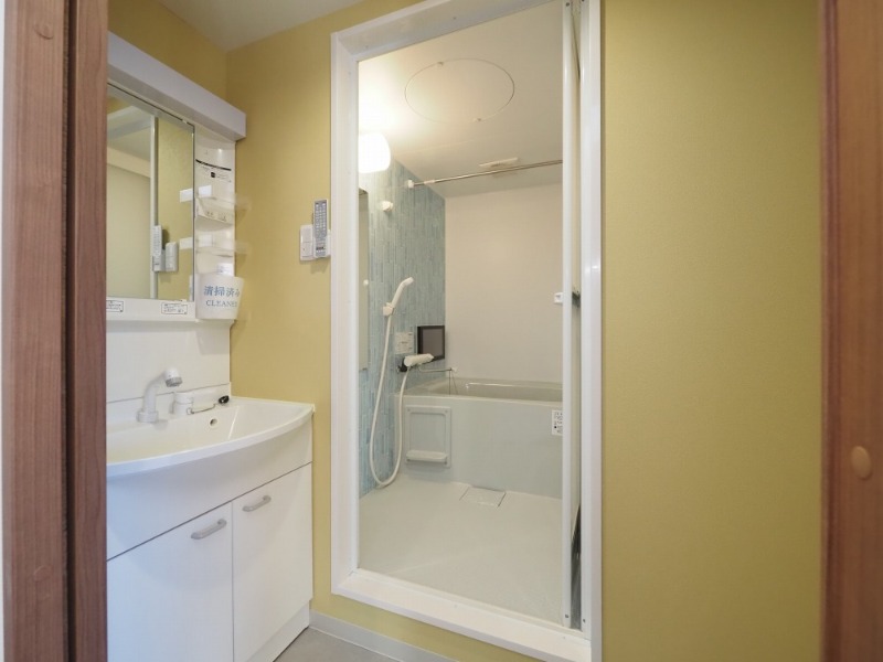 シャワールーム