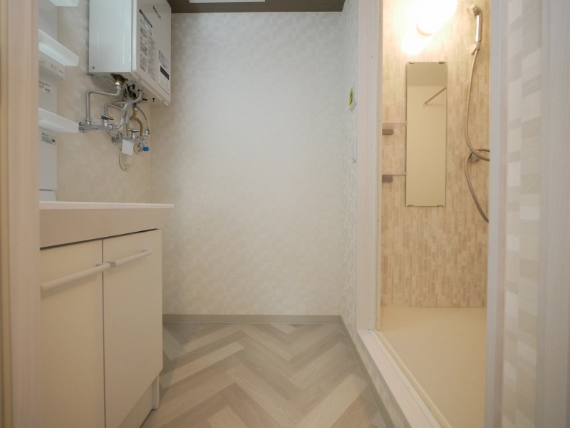 シャワールーム