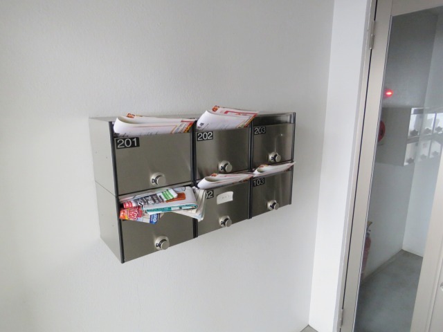 建物エントランス