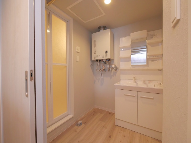 シャワールーム