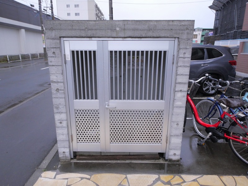 その他