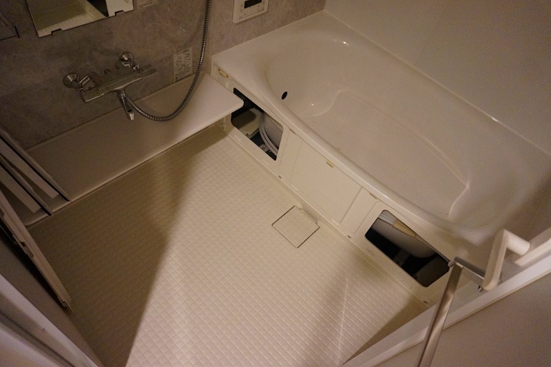 シャワールーム