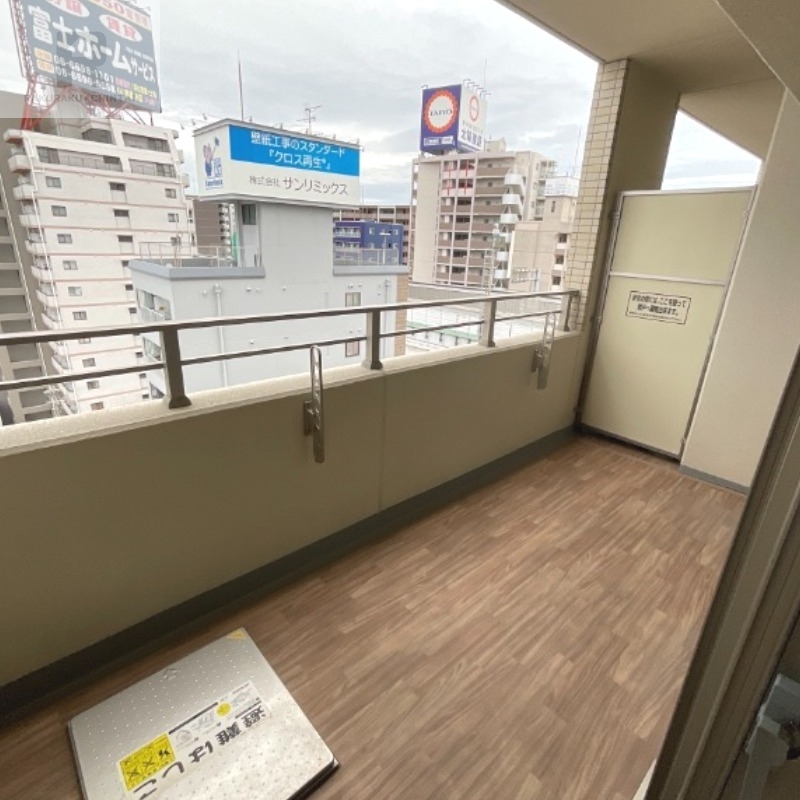 バルコニー