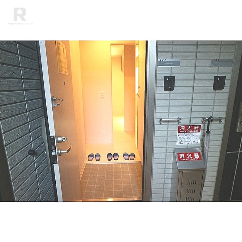 玄関